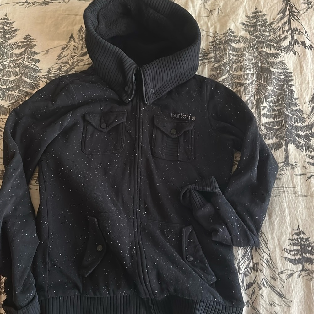 Vintage Burton zip up—oversized hood/neck cuff